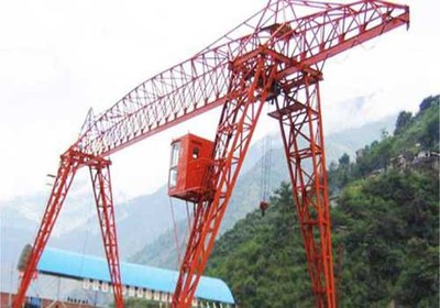 3-32吨桁架式电动葫芦门式起重机